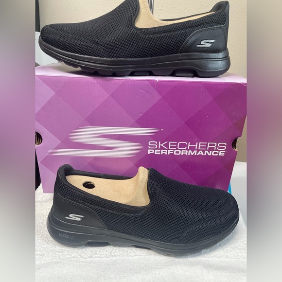 Sketchers Go Walk 5 - Picture 3 of 5